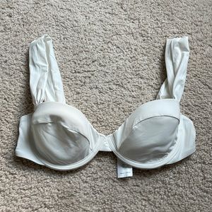 Never worn weworewhat claudia top size medium in white!